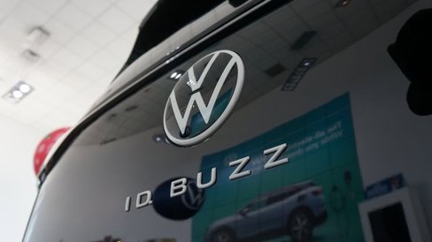 New 2025 Volkswagen ID. Buzz Pro S image 19