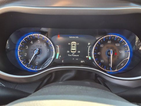 New 2026 Chrysler Pacifica Select image 11