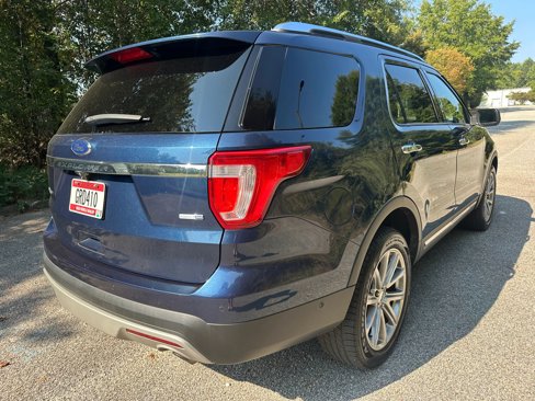 Used 2017 Ford Explorer Limited w/ Equipment Group 301A image 5