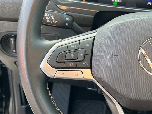 Used 2022 Volkswagen Tiguan S image 27
