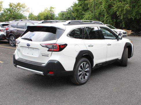 New 2025 Subaru Outback Touring XT image 10