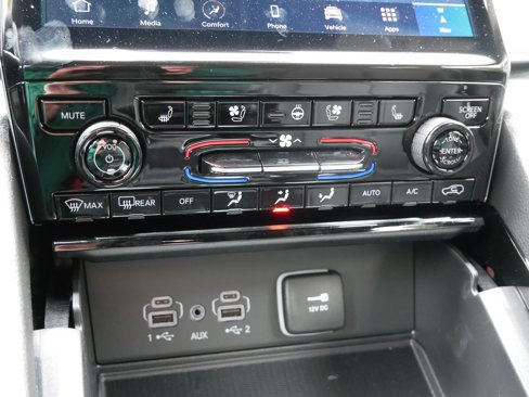 New 2025 Jeep Grand Cherokee Overland w/ Adv Protech Group III image 15