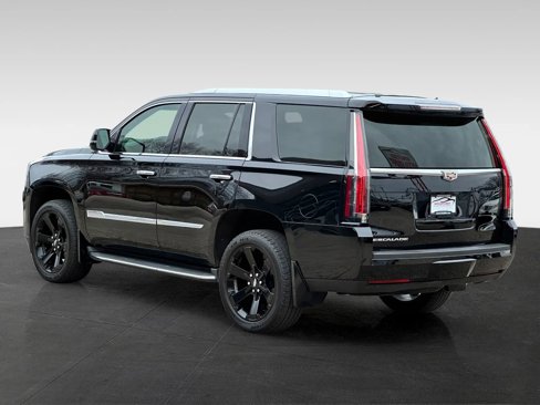 Used 2016 Cadillac Escalade Luxury image 5