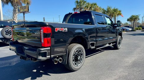 New 2025 Ford F250 Platinum image 17