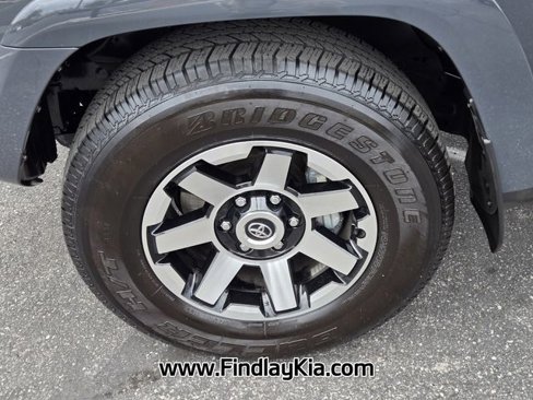 Used 2024 Toyota 4Runner TRD Off-Road Premium image 10