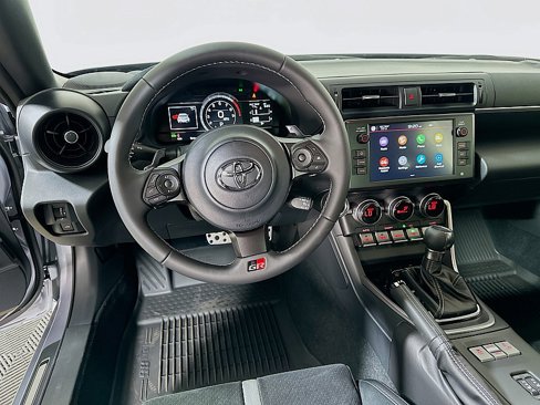 New 2025 Toyota GR86 Premium image 10