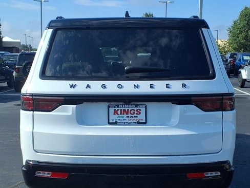 New 2025 Jeep Wagoneer Series II image 30