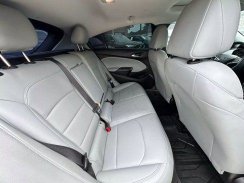 Used 2019 Chevrolet Cruze Premier w/ Sun And Sound Package image 26