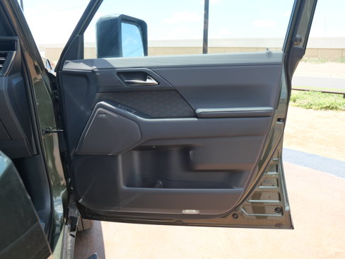 Used 2025 Lexus GX 550 image 12