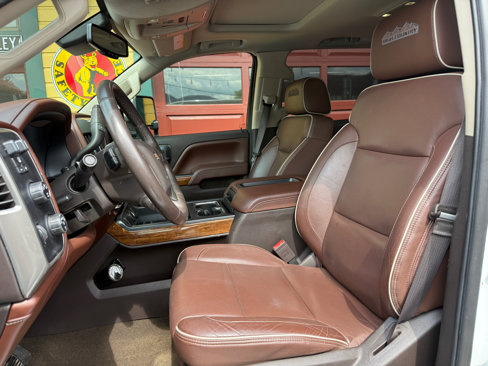 Used 2015 Chevrolet Silverado 2500 High Country w/ Duramax Plus Package image 12