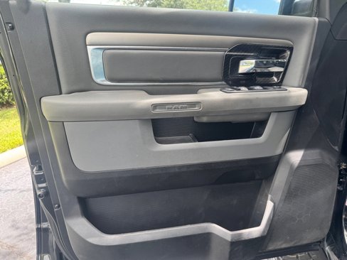 Used 2013 RAM 1500 Big Horn image 14