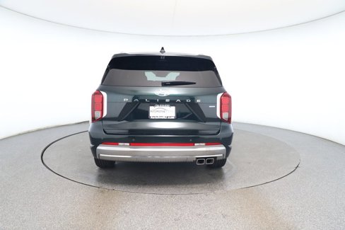 Used 2025 Hyundai Palisade Calligraphy image 4