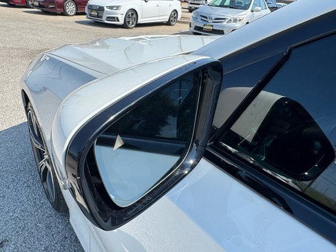Used 2023 BMW 330i Sedan w/ Driving Assistance Package image 9