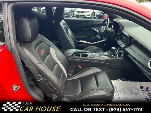 Used 2020 Chevrolet Camaro SS image 17