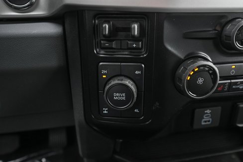 New 2025 Ford F250 XLT w/ Black Appearance Package image 29