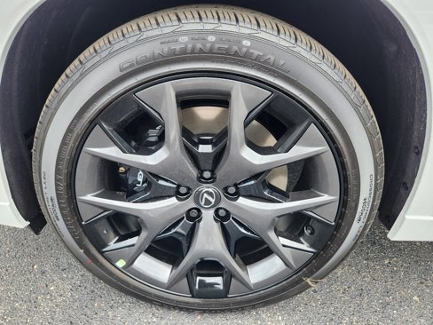 New 2025 Lexus TX 500h AWD image 11