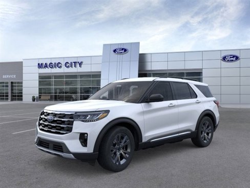 Used 2025 Ford Explorer Active w/ Active Comfort Package image 1