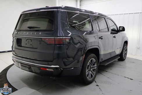 Used 2025 Jeep Wagoneer 4WD w/ Convenience Group I image 4