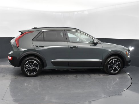 New 2025 Kia Niro EX image 8