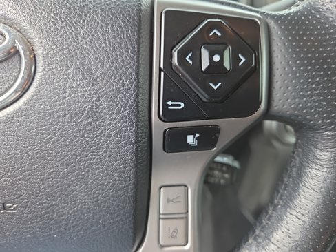 Certified 2024 Toyota 4Runner SR5 Premium image 25