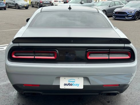 Used 2022 Dodge Challenger SRT Hellcat image 9