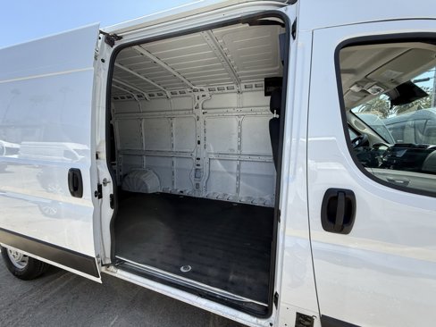 Used 2023 RAM ProMaster 2500 image 9