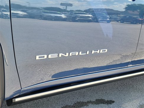 New 2026 GMC Sierra 2500 Denali Ultimate image 15