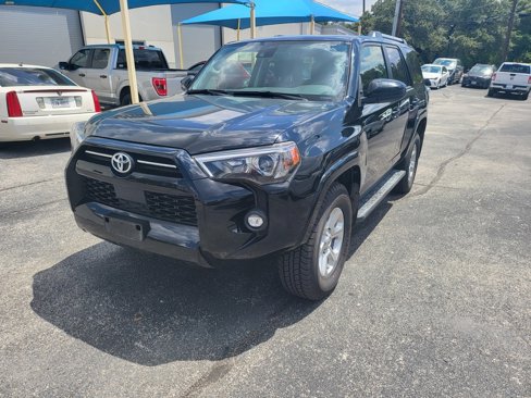 Used 2024 Toyota 4Runner SR5 image 1
