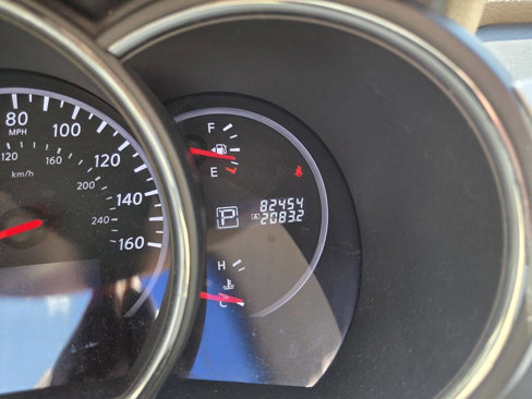 Used 2011 Nissan Murano S image 9