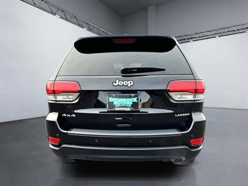 Used 2021 Jeep Grand Cherokee Laredo image 6