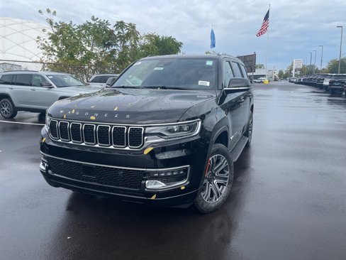 New 2025 Jeep Wagoneer 4WD image 1