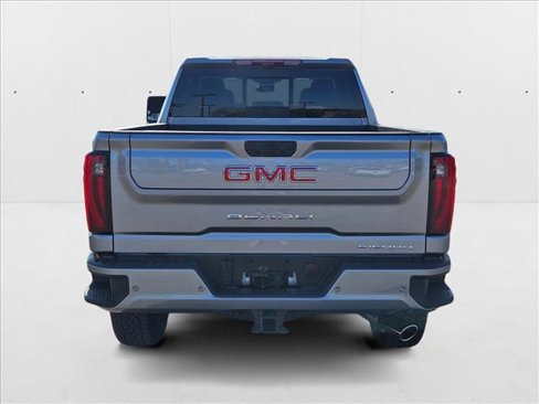 New 2026 GMC Sierra 2500 Denali w/ Denali Reserve Package image 8