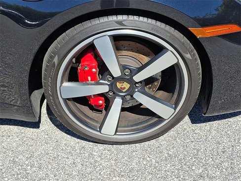 Used 2024 Porsche 911 Carrera S w/ Sport Package image 8