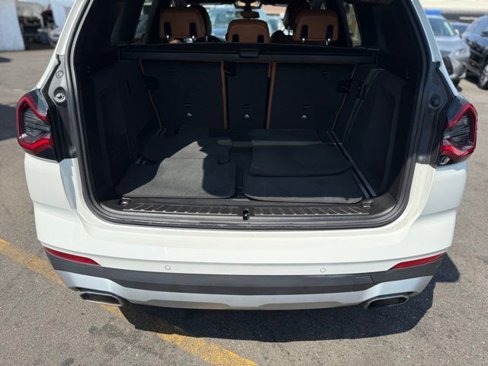 Used 2022 BMW X3 xDrive30i image 11