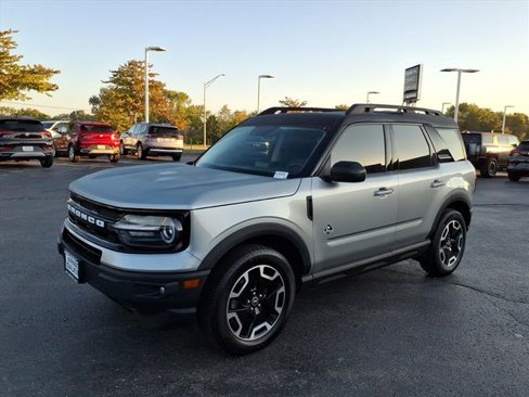 Used 2022 Ford Bronco Sport Outer Banks w/ Tech Package image 11