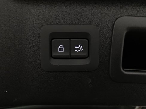 Used 2025 MAZDA CX-70 Plug-In Hybrid w/ Premium Pkg image 7