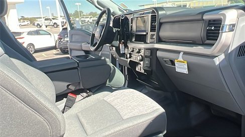 New 2025 Ford F350 XLT w/ 360-Degree Camera Package image 12