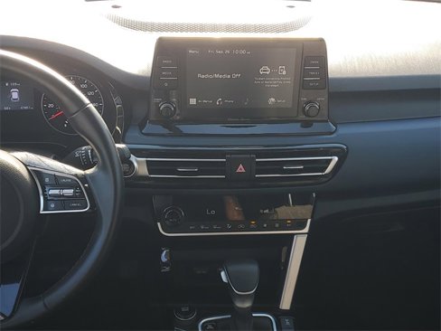 Certified 2023 Kia Seltos S image 13