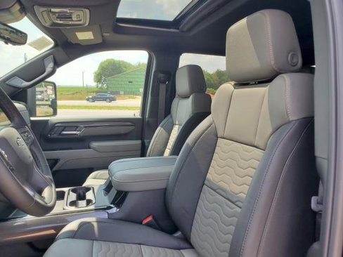 New 2025 Chevrolet Silverado 2500 ZR2 w/ Technology Package image 17