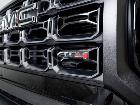 Used 2024 GMC Canyon AT4 w/ AT4 Premium Package image 26
