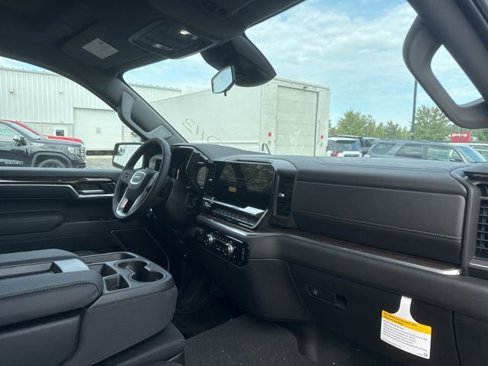 New 2026 GMC Sierra 1500 Elevation image 44