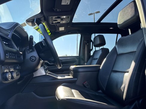 Used 2023 Chevrolet Tahoe Z71 w/ Z71 Off-Road Package image 20