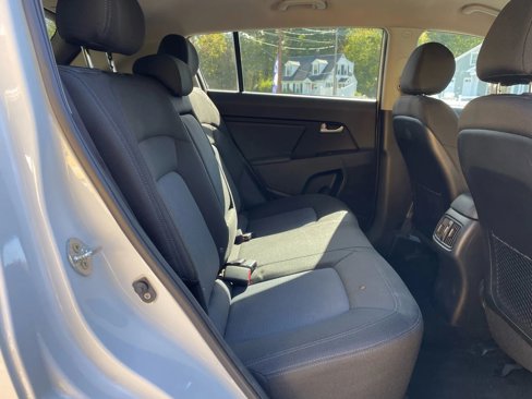 Used 2016 Kia Sportage LX image 37