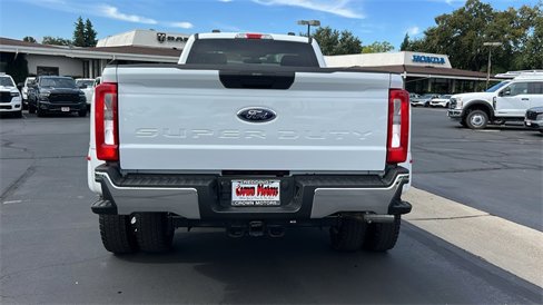 New 2026 Ford F450 XLT image 5