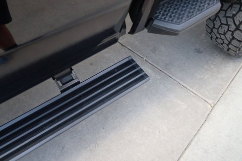 Used 2025 GMC Sierra 2500 AT4X image 11