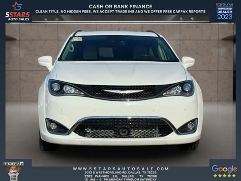 Used 2017 Chrysler Pacifica Touring-L Plus w/ Advanced Safetytec Group image 3
