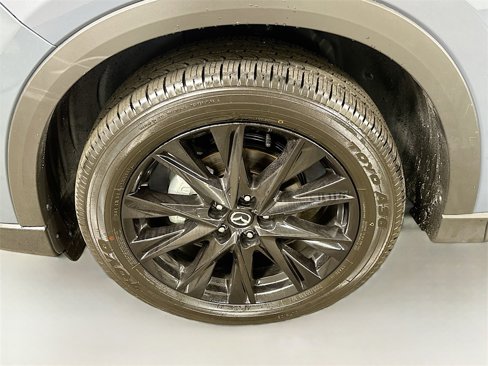 Used 2025 MAZDA CX-5 Carbon Edition image 8