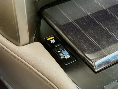 Certified 2021 Lexus GX 460 Luxury w/ Sport Design Package image 22