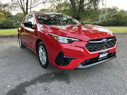 Certified 2025 Subaru Impreza 2.0i image 2