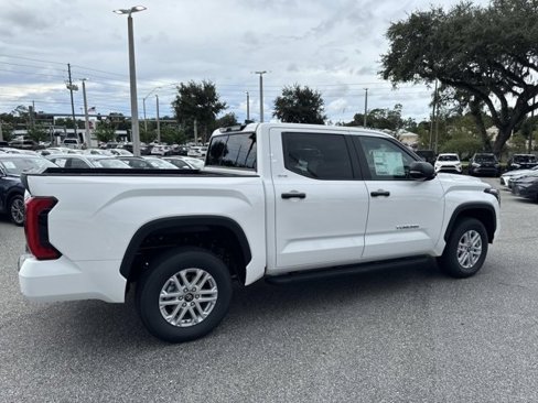New 2026 Toyota Tundra SR5 w/ SR5 Convenience Package image 2
